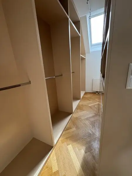 Traumhafte 191 m² Top-Wohnung in Graz mit Terrasse – Ihr neues Zuhause wartet!