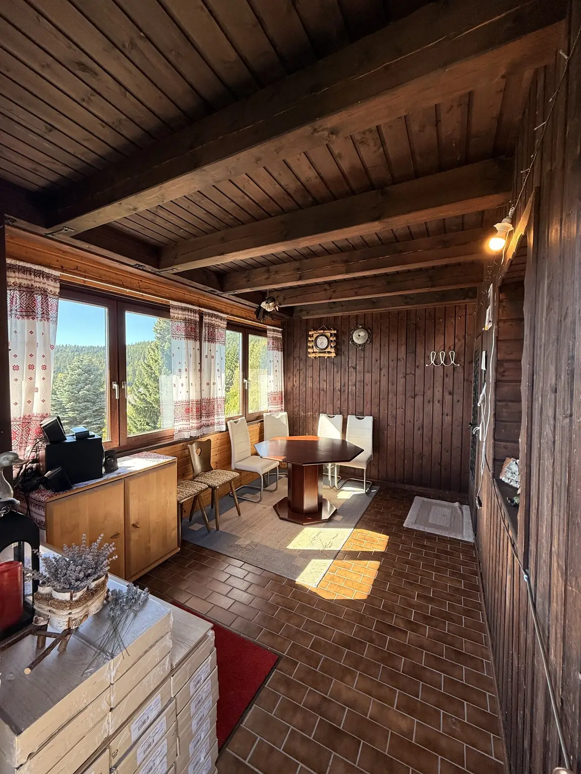 „Ihr Rückzugsort in den Bergen – Einfamilienhaus mit Ausblick“