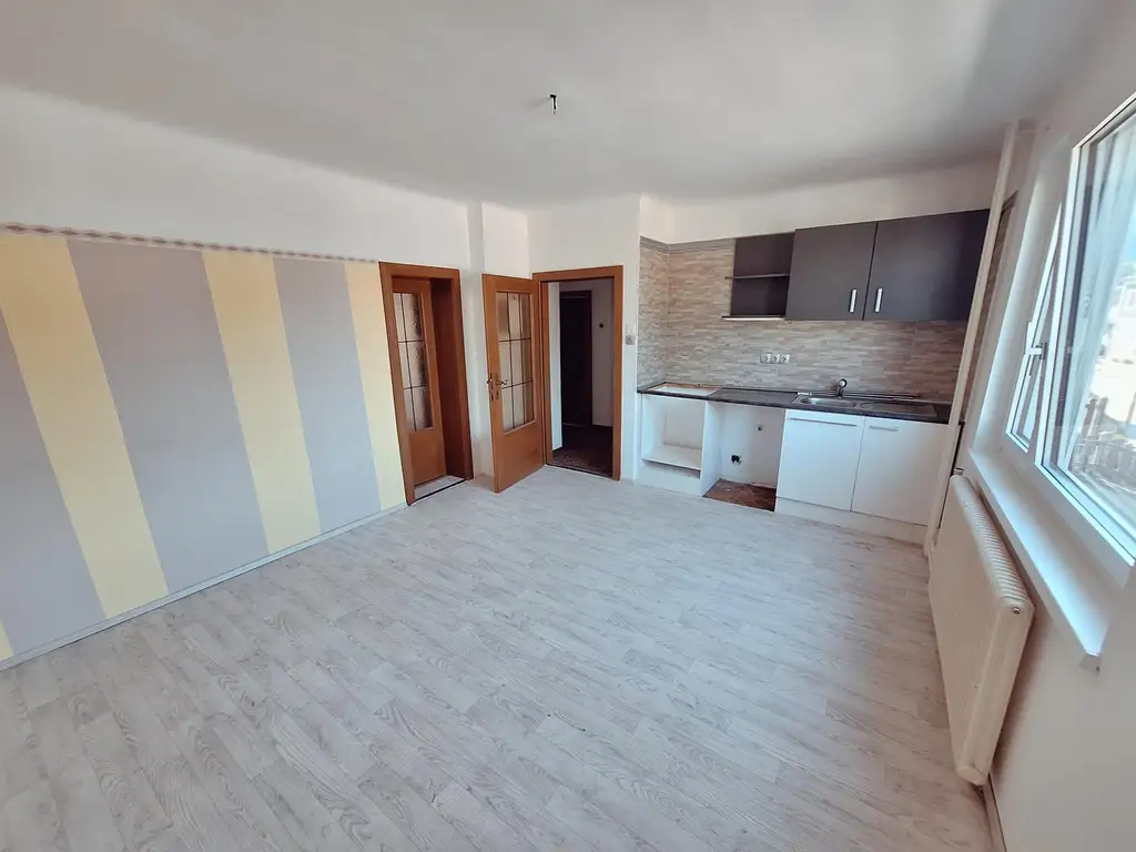 EINFAMILIENHAUS IN BISCHOFSTETTEN