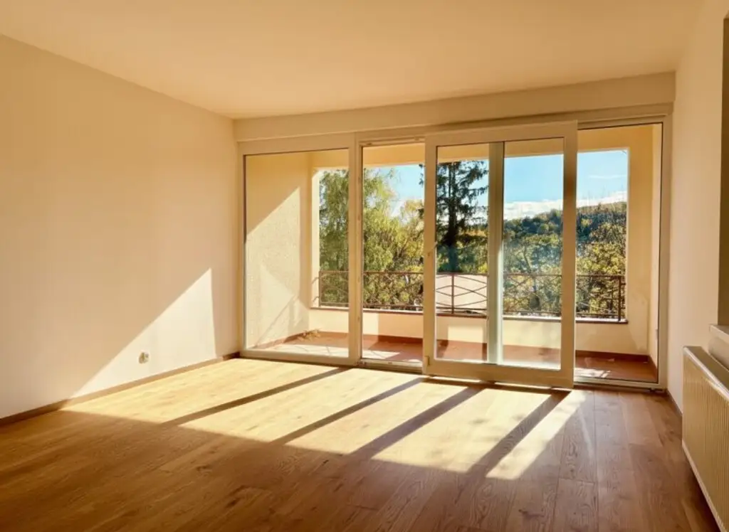 EINE DER SCHÖNSTEN LAGEN WIENS! SALMANNSDORFER ERSTBEZUG MIT 4 ZIMMERN UND GARAGE