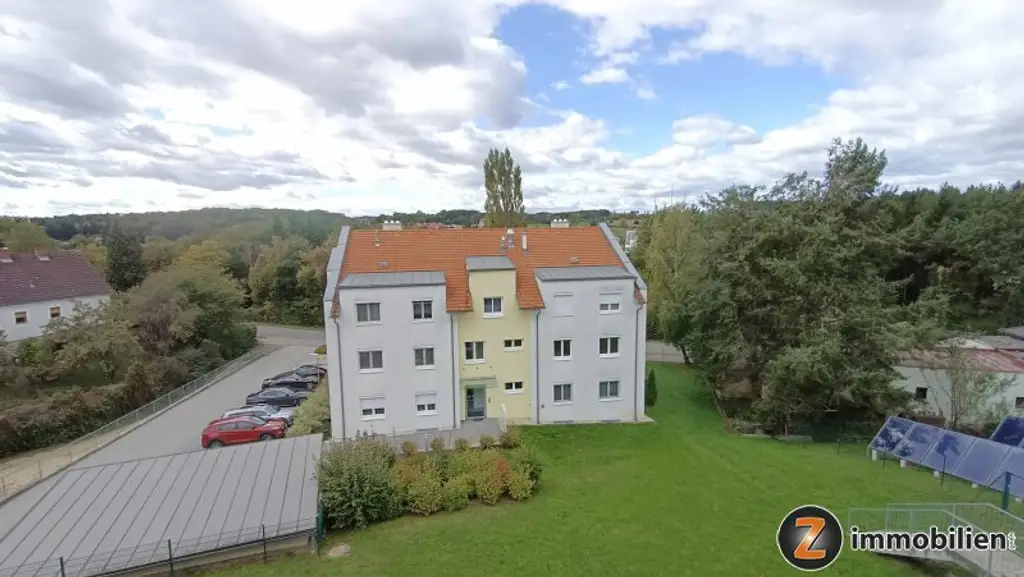 Bad Tatzmannsdorf: Helle, große Dachgeschoßwohnung!
