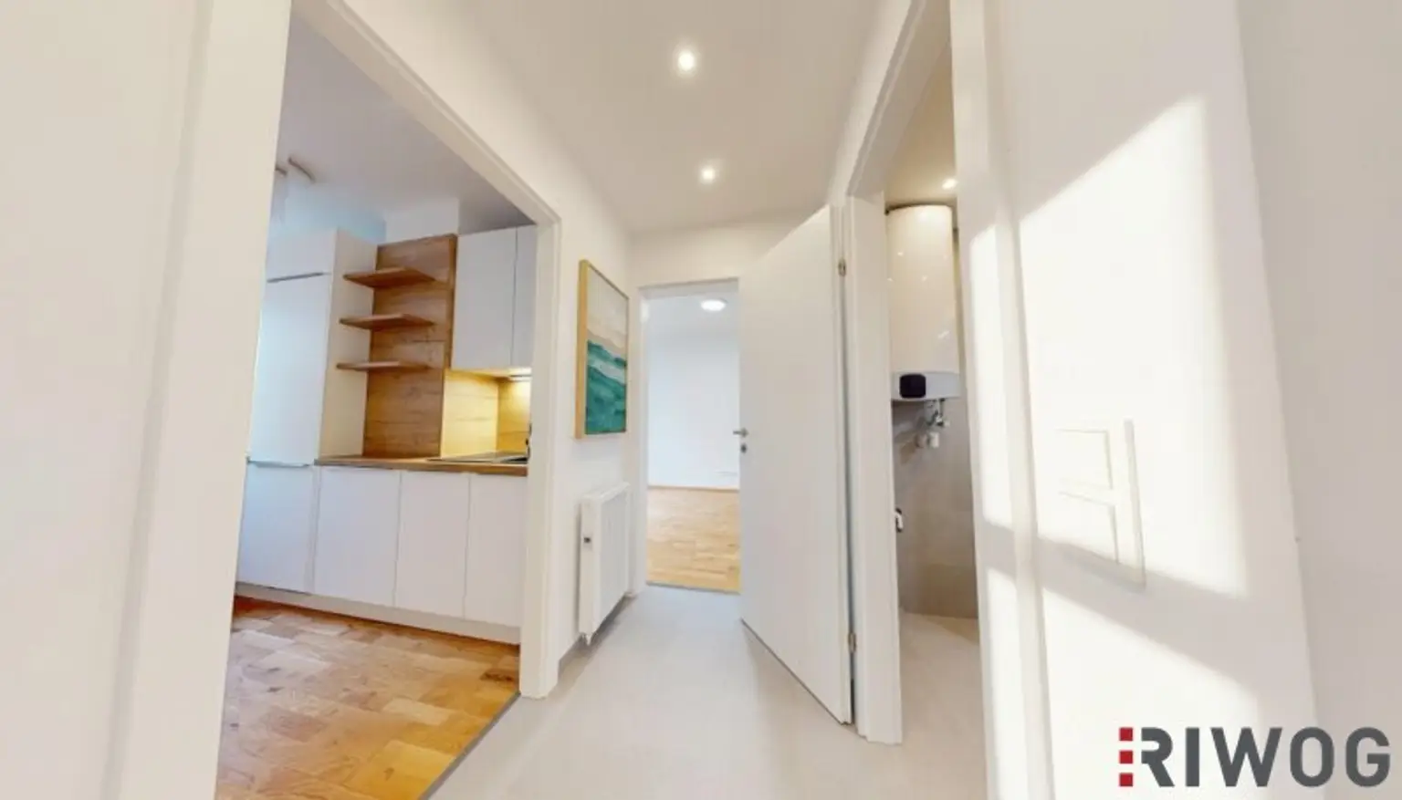 ERSTBEZUG nach Sanierung I 2 Zimmer Wohnung mit Loggia I Tischler Einbauküche inkl. Siemensgeräte I Alte Donau I Donauzentrum