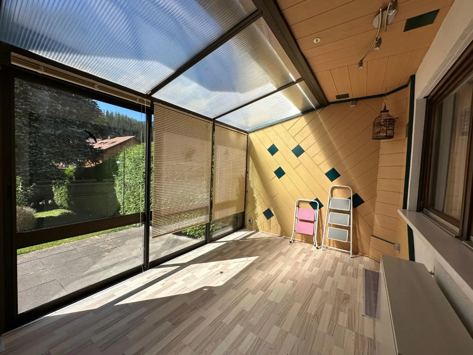 ***Familienfreundliches Eckreihenhaus in traumhafter, sonniger Ruhelage***
