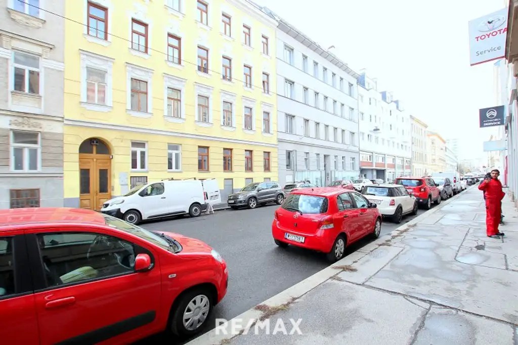 Nette Altbau 3-Zimmer Wohnung mit Balkon und Eigengarten in zentraler Lage in Penzing, sehr gute Infrastruktur!