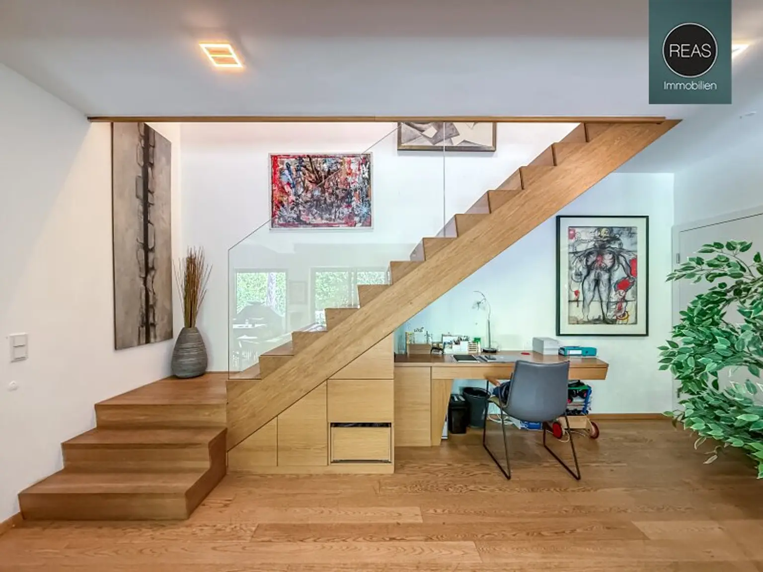 Traum Maisonette - Wohnung mit Garten - Terrasse und Garage in Hietzinger Bestlage!