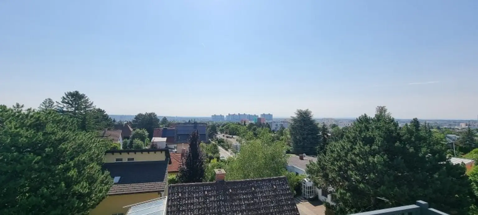 "Provisionsfrei" Traumhafte Dachterrassenwohnung mit Fernsicht in Top-Lage - Erstbezug mit Tiefgarage