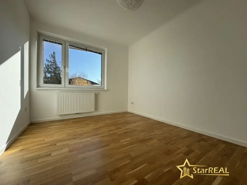 4 ZIMMER WOHNUNG IN 1130 WIEN! RENOVIERTER ZUSTAND. GEMEINSCHAFTSGARTEN.