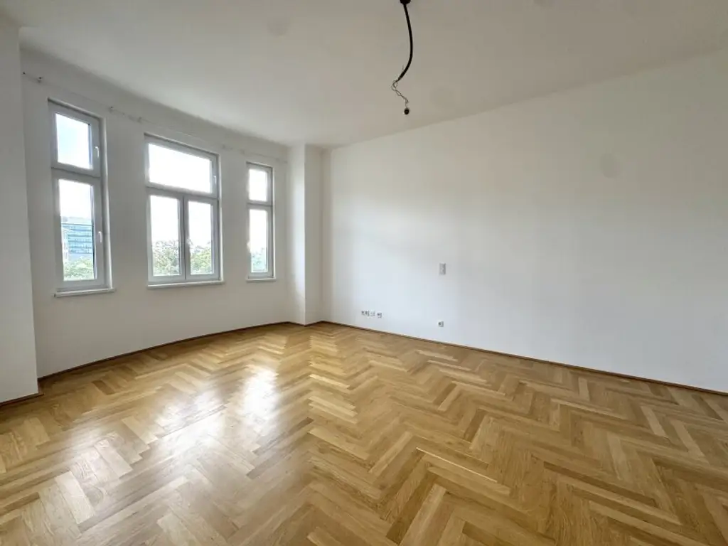 Sanierter Altbautraum mit großzügiger hofseitiger Loggia  -  Stilaltbau am Rennweg - S-Bahn St. Marx ums Eck
