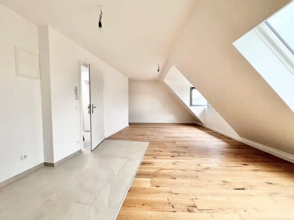 NÄHE U2: ERSTBEZUG IN GRÜNRUHELAGE I Charmante Singlewohnung I  Aufzug I Fußbodenheizung & Kühlung I Luft-Wasser-Wärmepumpe I elektrische Raffstores