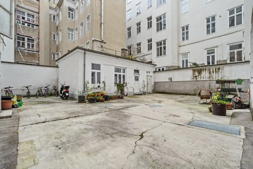 4-Zimmer-Altbaujuwel im Fasanviertel