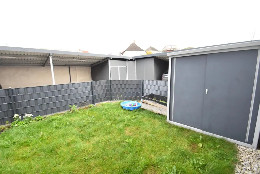 Moderne und barrierefreie Wohnung - mit Garten und Carportstellplatz