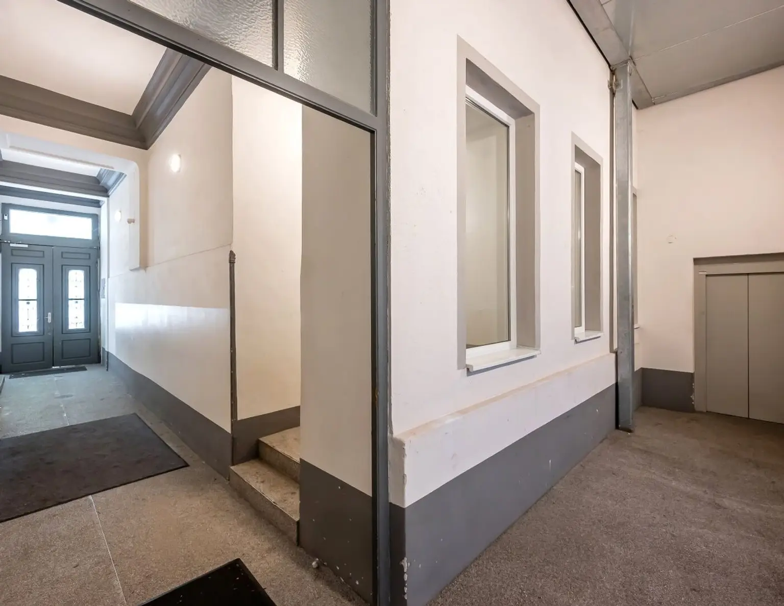 Investieren mit Weitblick - Zinshaus mit Entwicklungspotenzial in der Nähe des Millennium Towers