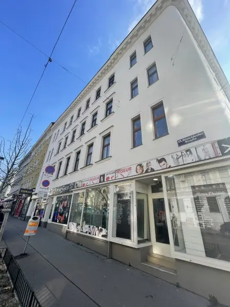Charmante  2-Zimmer-Wohnung - neu saniert - in 1150 Wien!