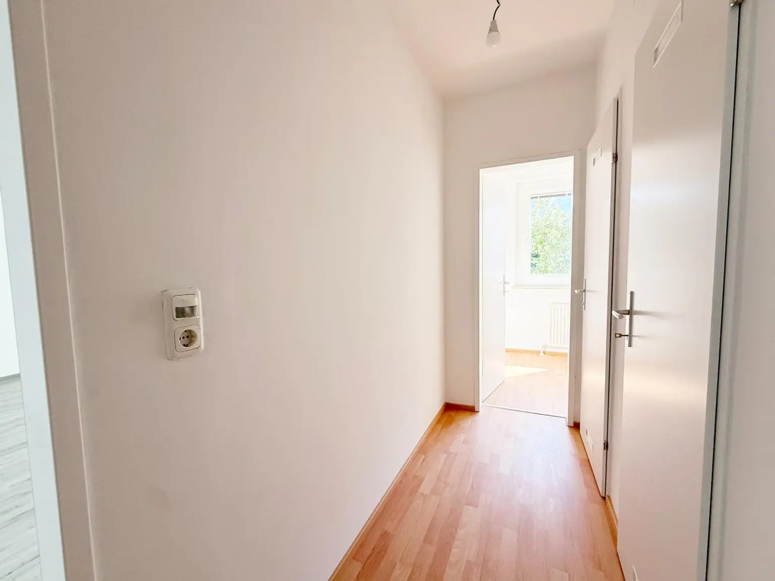 Großzügige 4 Zimmer Wohnung im Herzen von Wels - ideal für Familien!