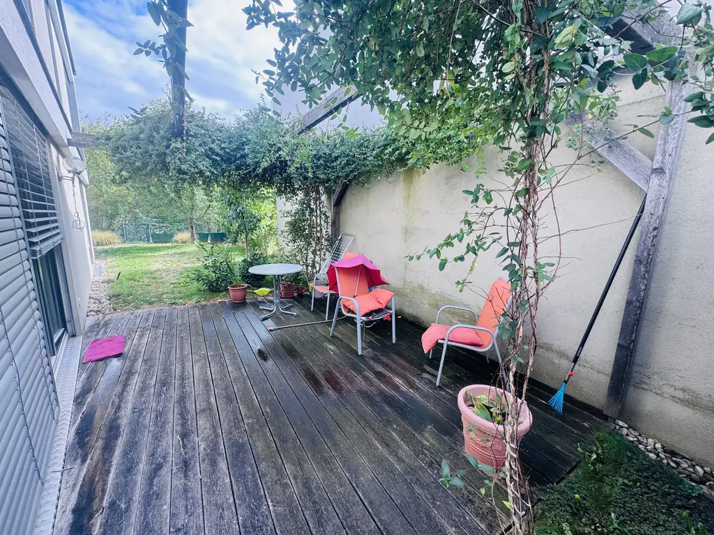 Modernes Einfamilienhaus mit 134 m² Wohnfläche in Ruhelage am Marchfeldkanal
