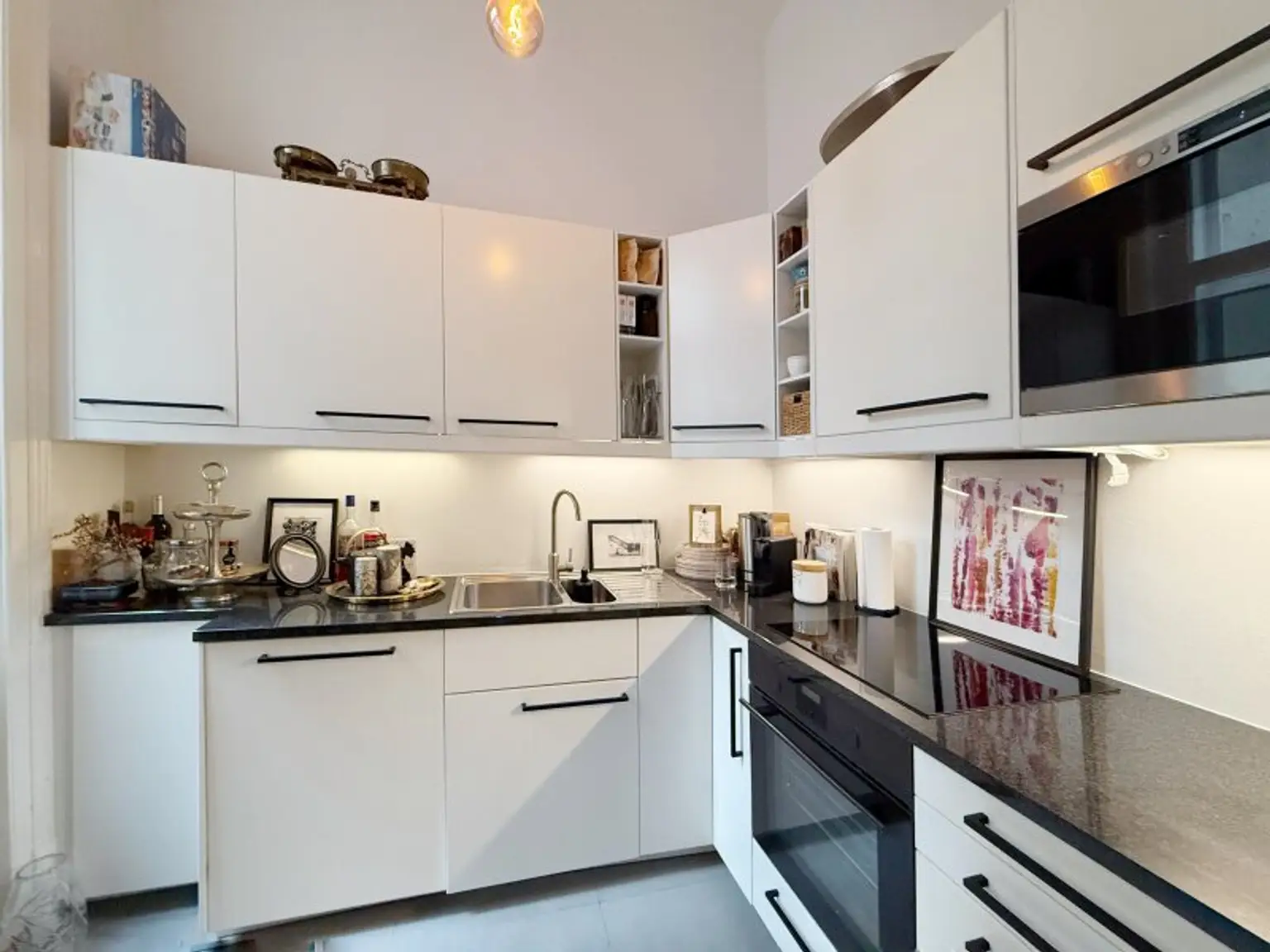 Großzügige 3,5-Zimmer-Wohnung mit Balkon im Herzen von Wien (unmöbliert)
