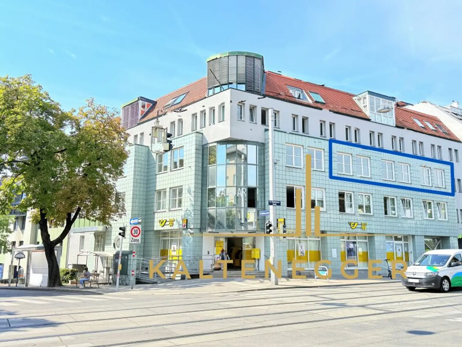 Helle 4-Zimmer-Wohnung ++ ca. 95 m² ++ modern saniert ++ 2. Stock