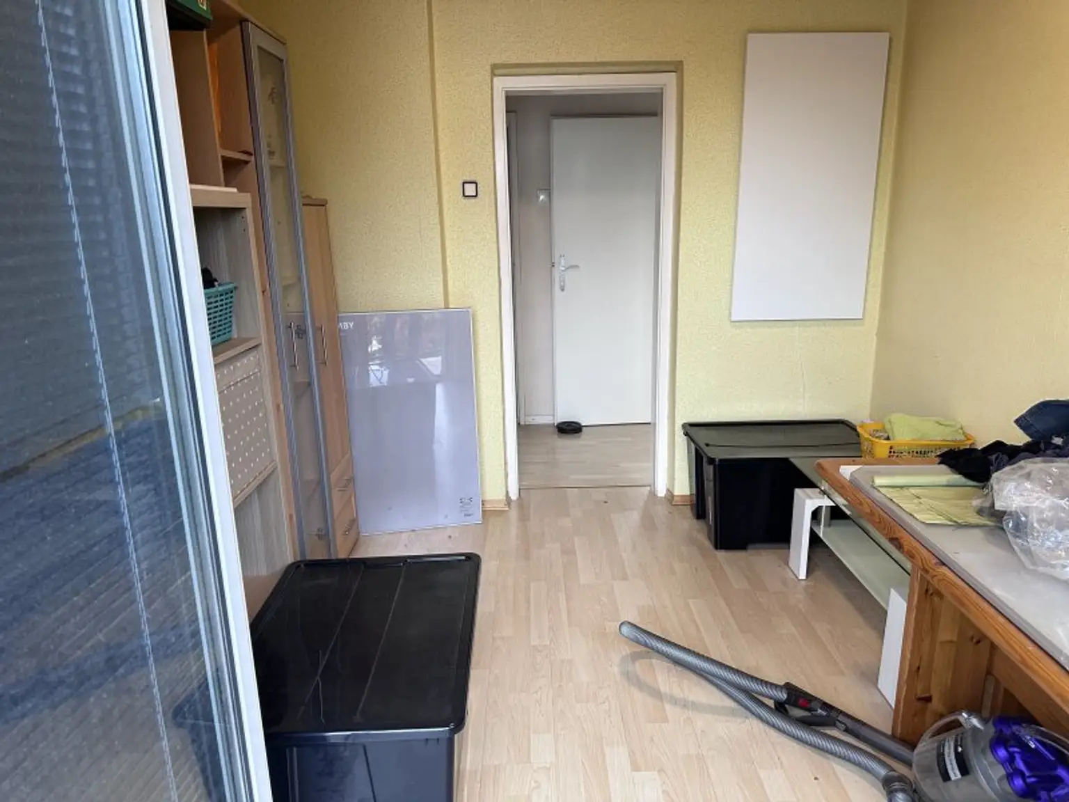 Grundstück mit Zweifamilienhaus in Ruhelage - Variable Gestaltungsmöglichkeiten vorhanden