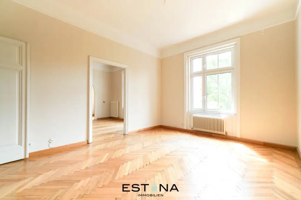 Hochwertige 5-Zimmer-Wohnung mit exklusiven Vorteilen und viel Platz