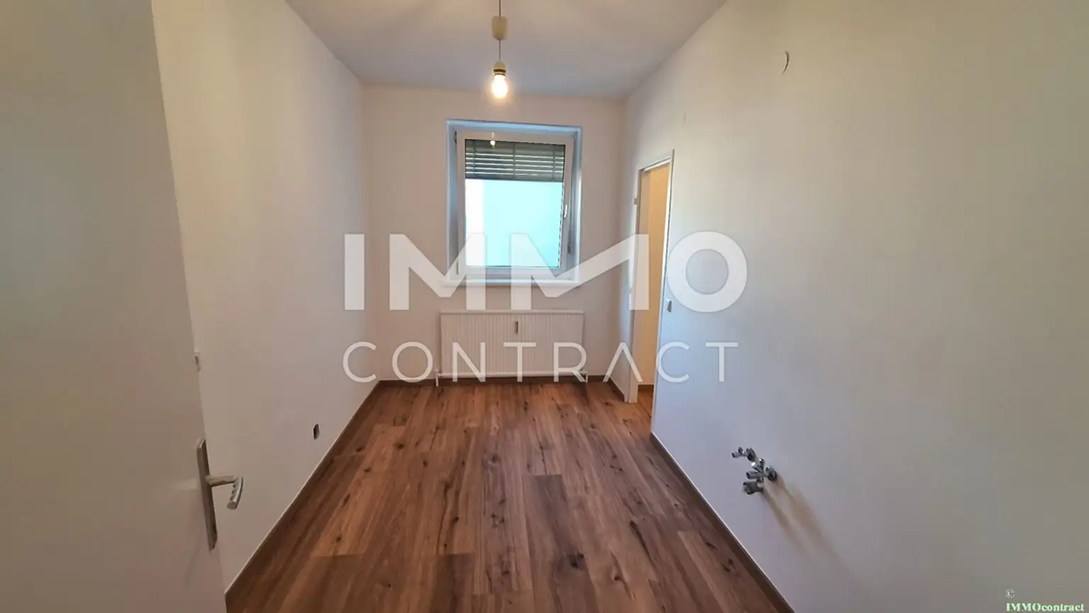 Neu sanierte 64 m² Eigentumswohnung mit Balkon im 2. Liftstock - Zentrum- und Bahnhofsnähe