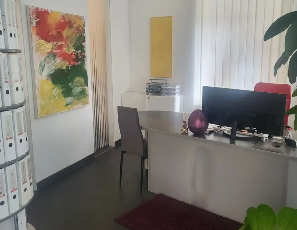 Bad Ischl: Büro, Praxis oder Studio zu vermieten - Erdgeschoß