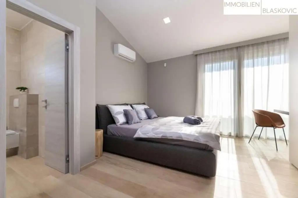 Porec Umgebung - Attraktives Haus mit Pool, Whirlpool und Sauna