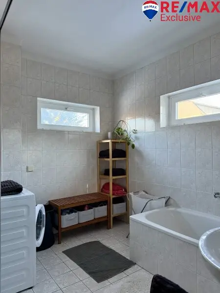 Gartenliebe -  Charmantes Einfamilienhaus mit ca. 99,10 m² Wfl. auf 1.027 m² Grund!