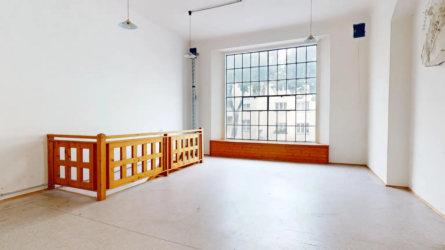 Wehlistraße 226/Lößlweg: 2-geschossiges Lager/Atelier - U2 Krieau