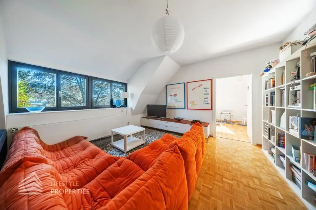 Traumhaftes Einfamilienhaus mit Gartenparadies