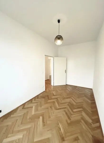 Seltene Gelegenheit! Sonniges 3-Zimmer Altbaujuwel im 16. Bezirk!