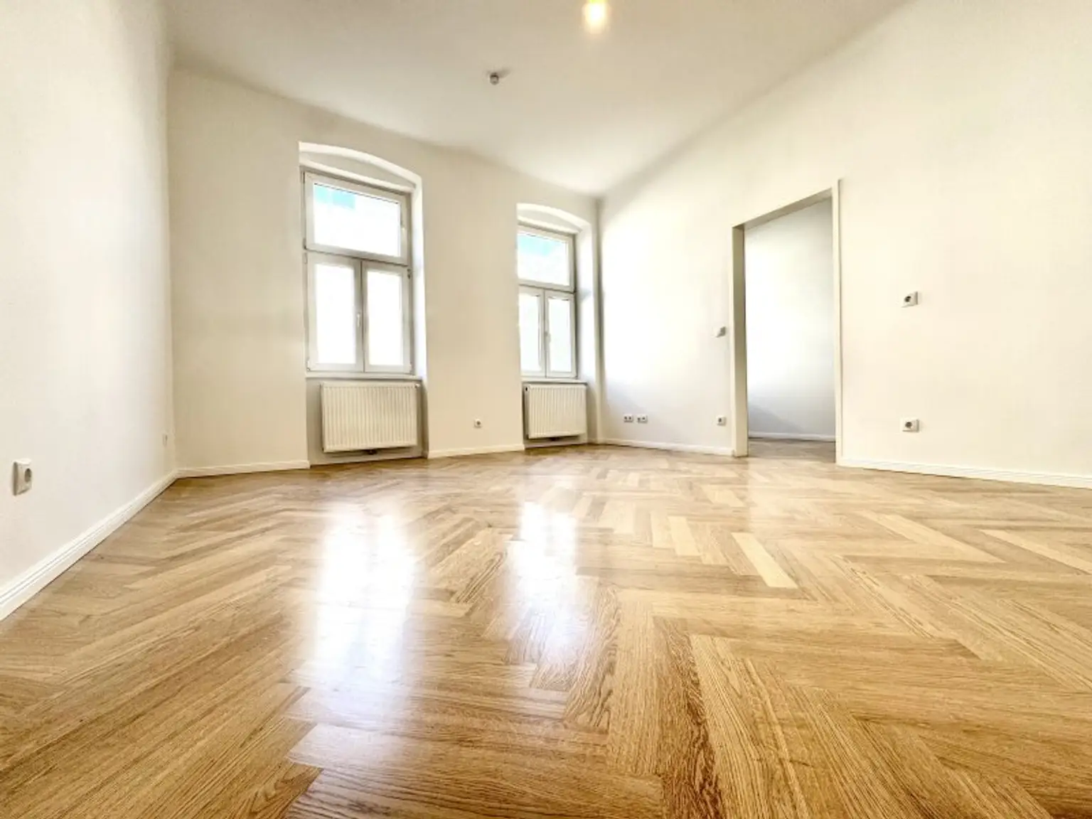 Stilvoller Rückzugsort mit Charme! Sanierte 2-Zimmer-Altbauwohnung in 1150 Wien nahe der U3-Station Hütteldorfer Straße