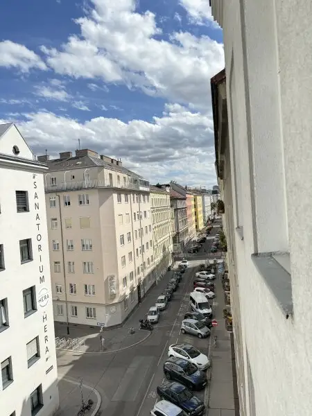Moderne 3-Zimmer-Wohnung mit bewilligtem Balkon im Herzen des 9. Bezirks
