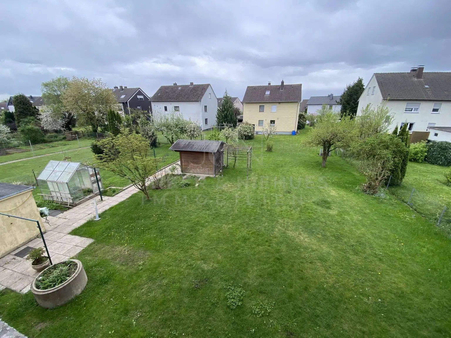 Blick aus der Küche im OG