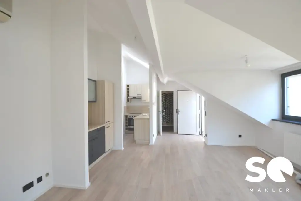 #SQ - STILVOLLE DG-WOHNUNG MIT SONNIGER TERRASSE BEIM AUGARTEN (GAUßPLATZ) & NÄHE DONAUKANAL (U4)