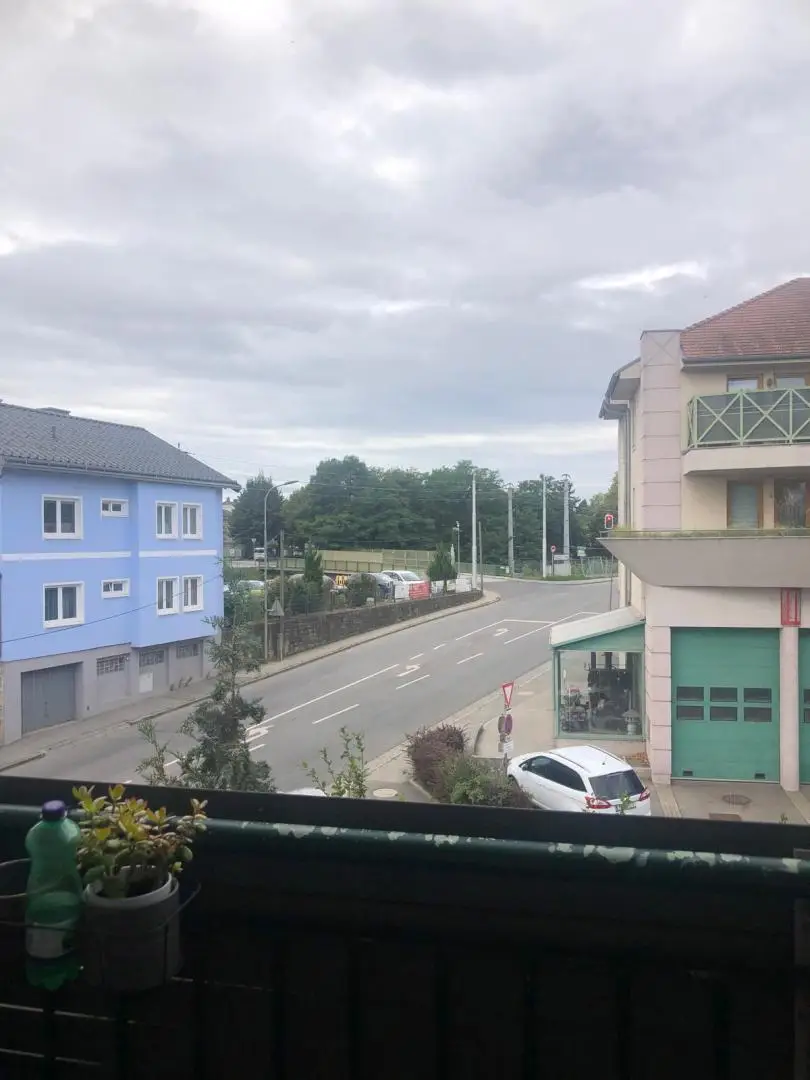 3-Zimmer Wohnung mit Loggia in zentraler Lage