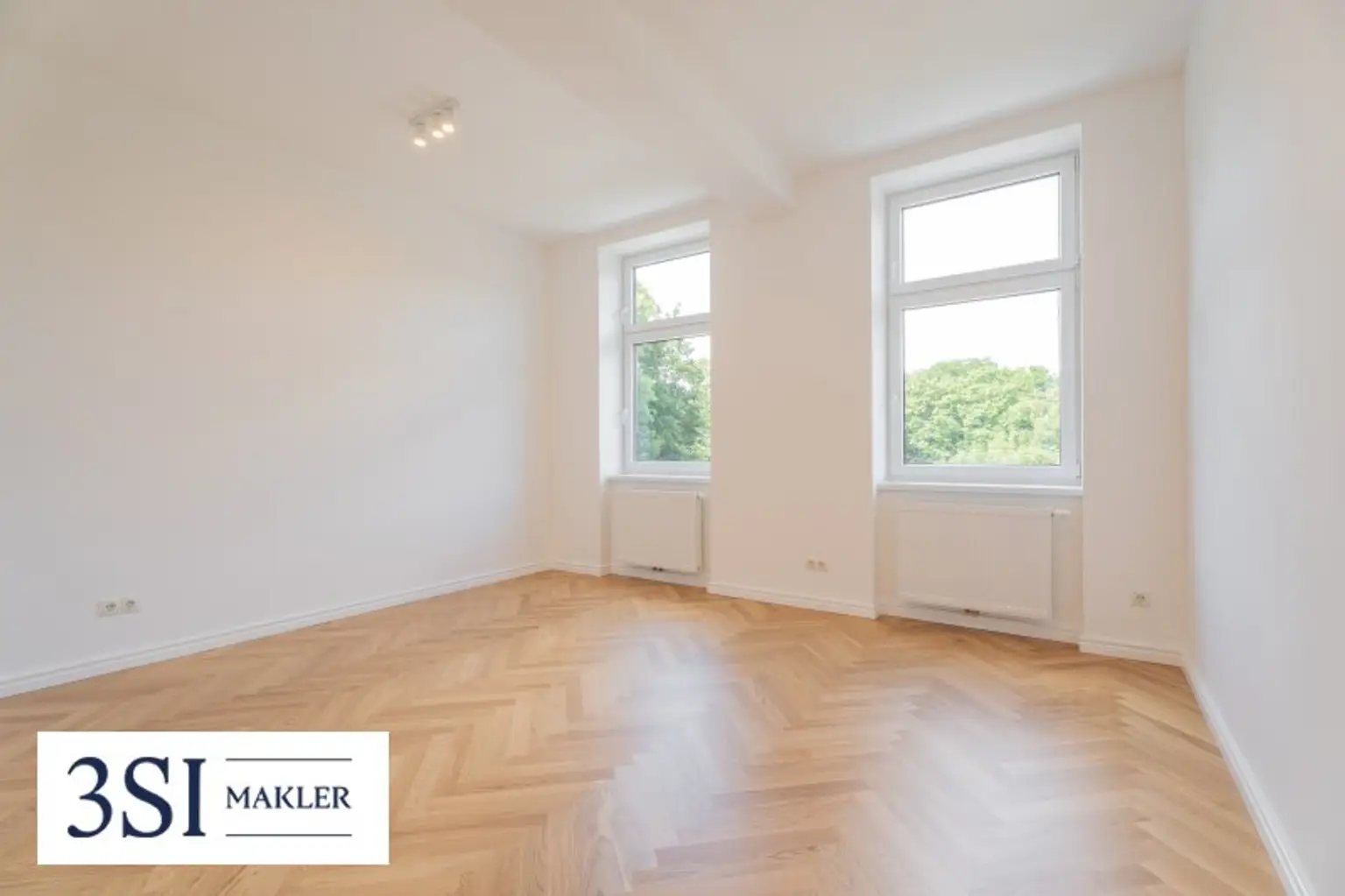 Erstbezug in ruhiger Lage mit Grünblick – sanierte Altbauwohnung am Laubeplatz