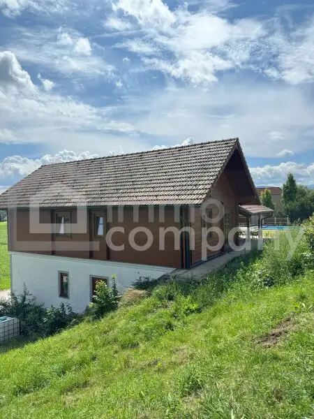 Großes Wohnhaus mit Gartenhaus, Pool, Sauna und Homeoffice, top gepflegt!