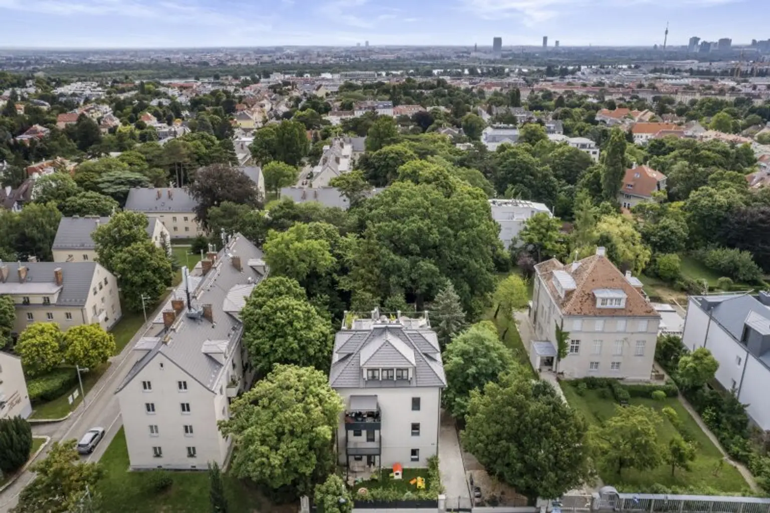 ***Großzügige 4-Zimmer-Wohnung mit 2 Balkonen in Top-Lage des 19. Bezirks – Nähe Kahlenberg***