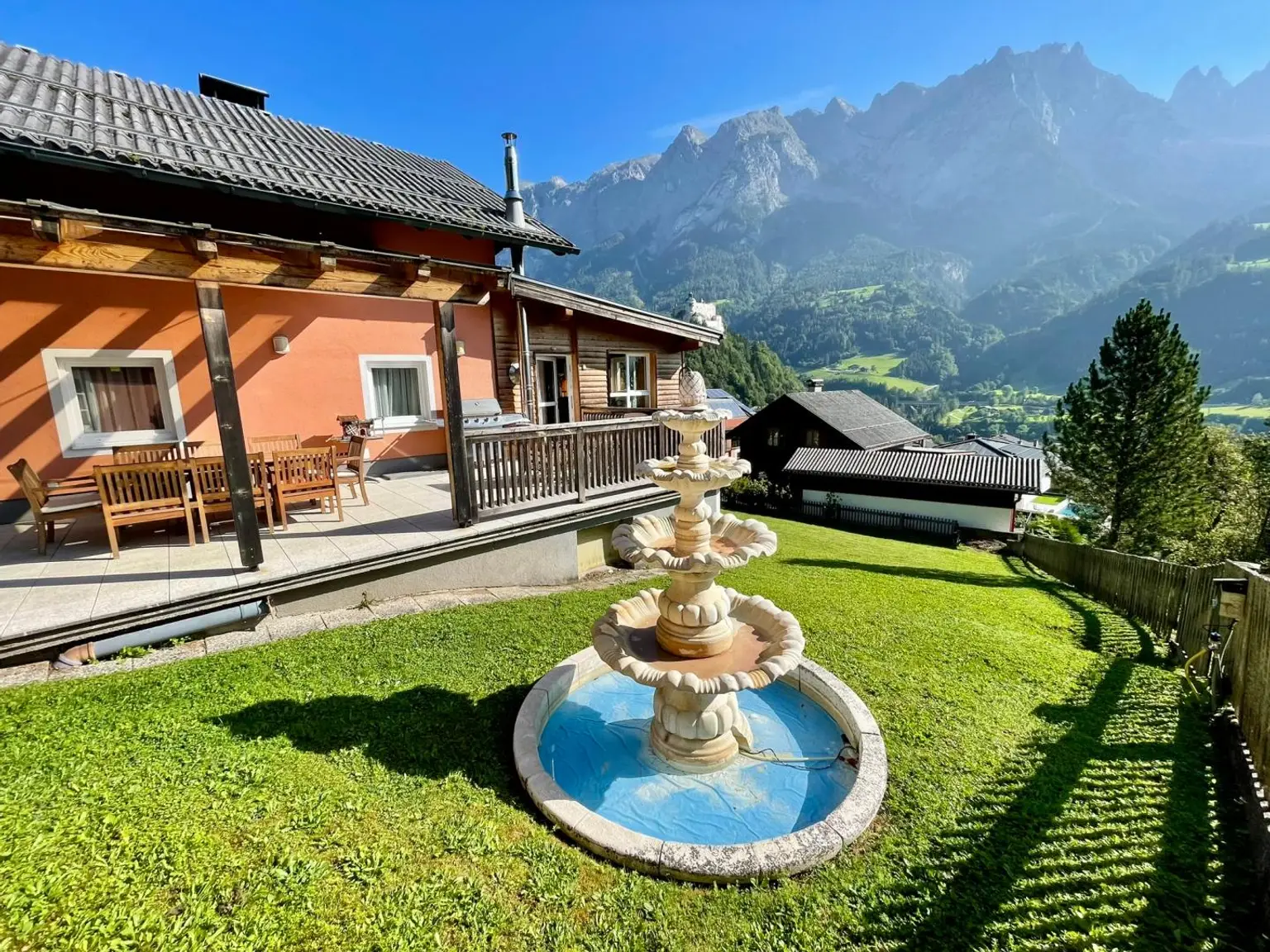 "Burgblick" - Einfamilienhaus in traumhafter Lage mit Blick auf die Burg Hohenwerfen!