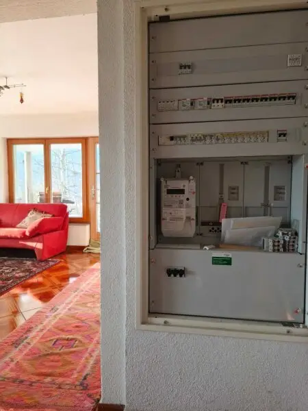 UG Stromzählerkasten