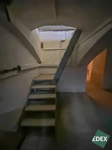 Freundliches Geschäftslokal in U-Bahn Nähe