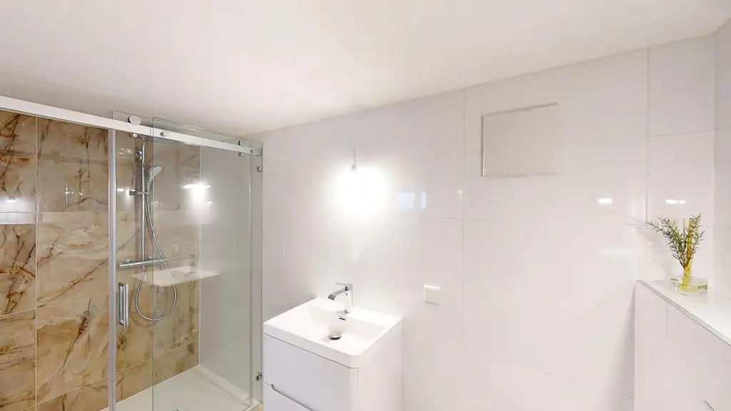 ETWAS GANZ BESONDERES Neuwertige Villa in Grün und Ruhelage nähe Alte Donau mit gepflegtem Garten in privilegierter Lage Wien 1210