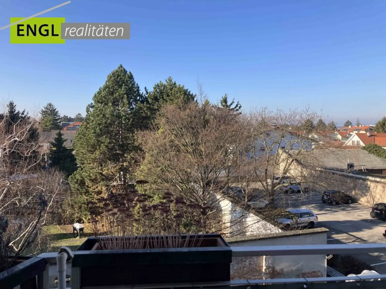 Balkon mit Ausblick Richtung Innenhof