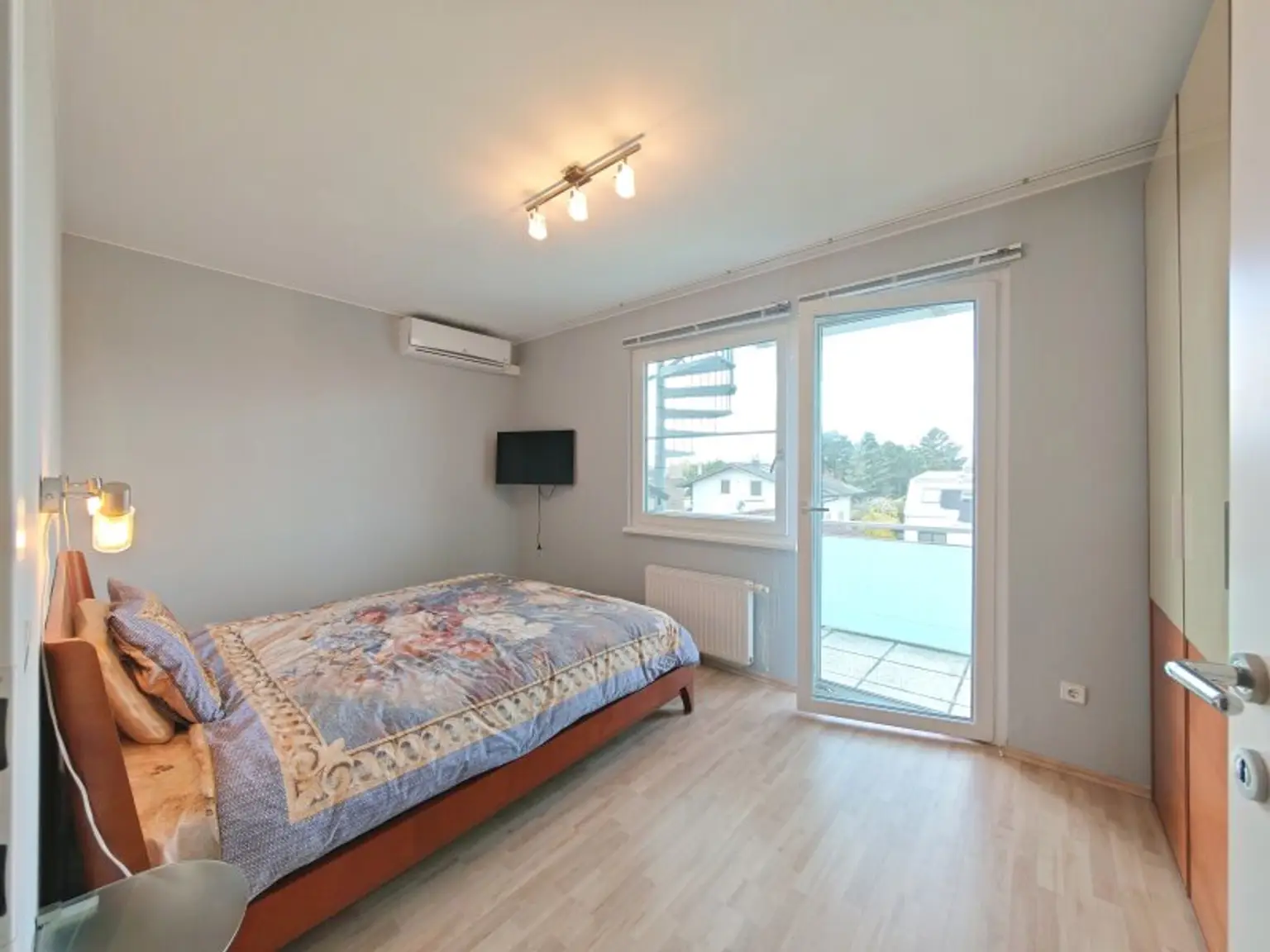 In absoluter Ruhelage bei der alten Donau, komplett möbliert