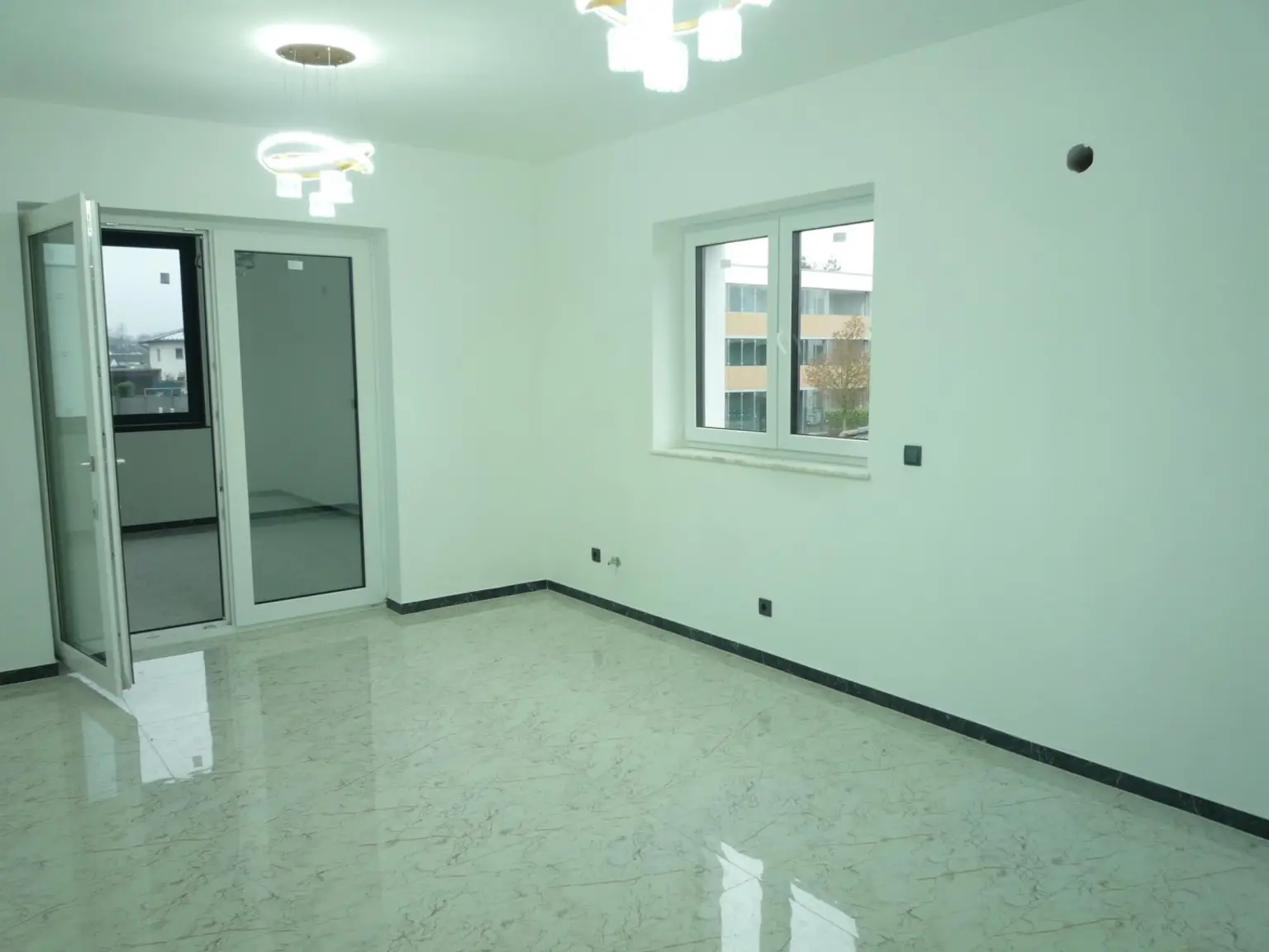 Küche Ausgang Wintergarten Wohnzimmer