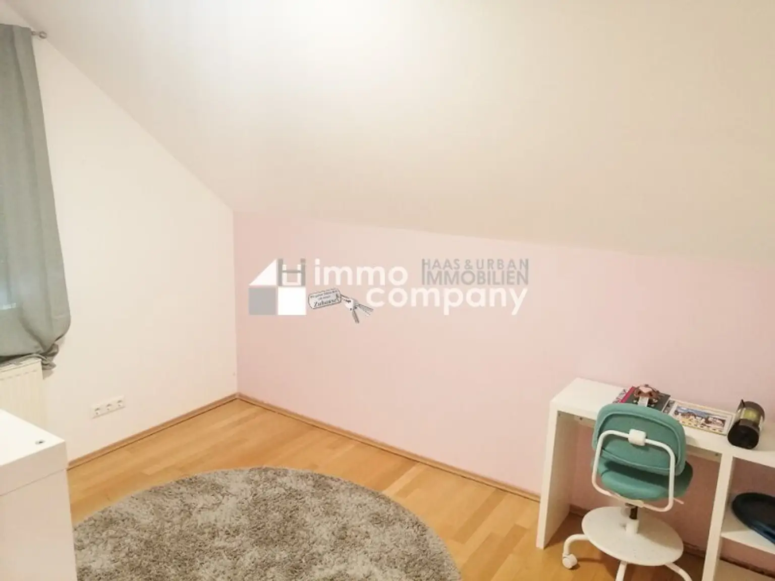 6 Zimmer, Ruhelage - Modernes Haus zum sofort Einziehen!