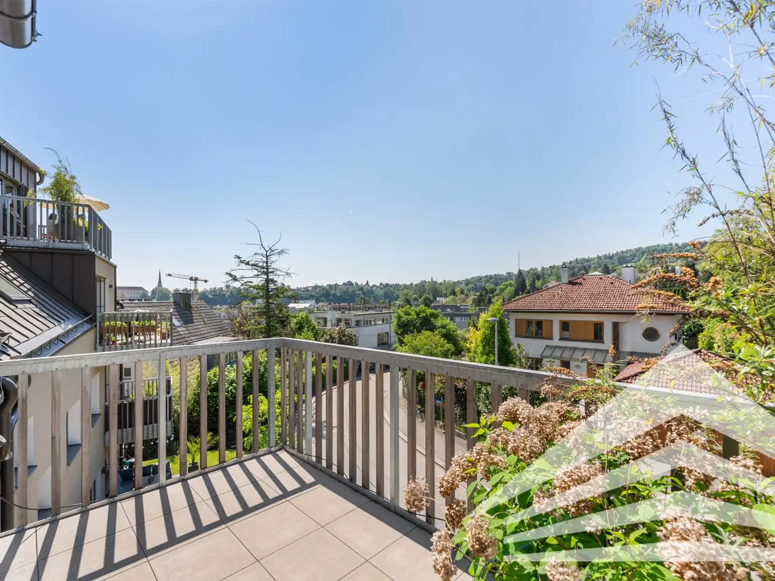 Kompaktes 3 Zimmer Neubau-Penthouse im Platanenhof