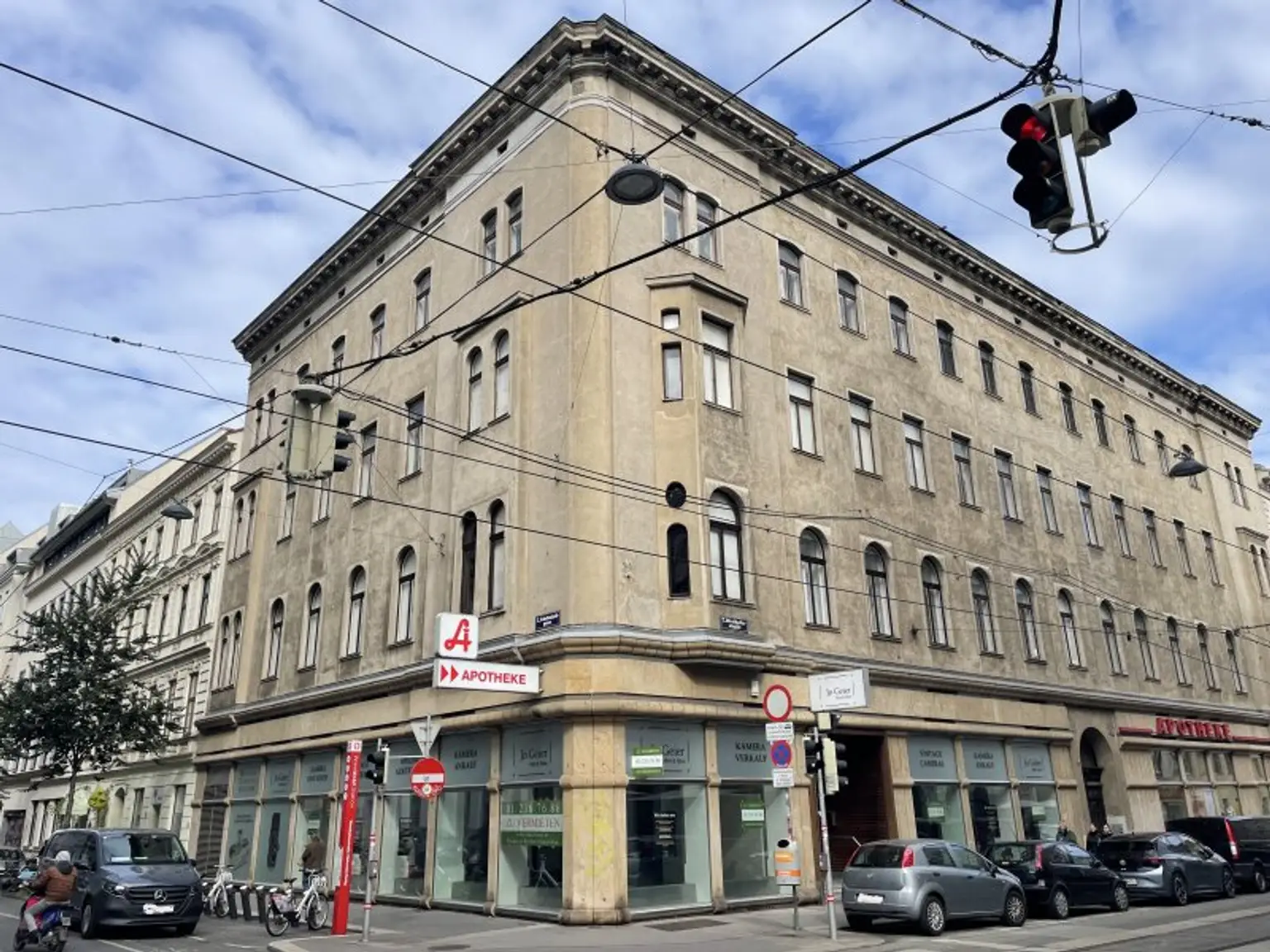 GESCHÄFTSLOKAL + FREQUENZLAGE + WESTBAHNSTRASSE!