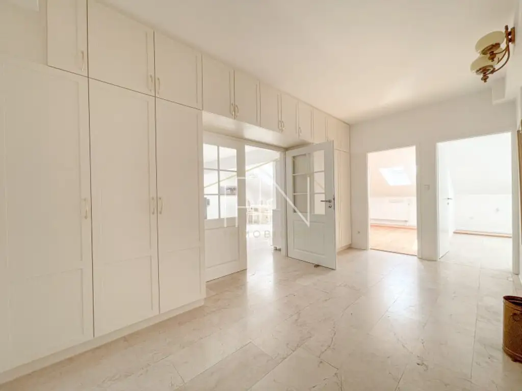 Stylische 5-Zimmer Wohnung im Herzen von Bruck