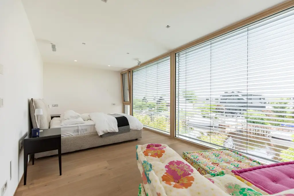 Exklusive Villa mit direktem Seezugang in Neusiedl am See